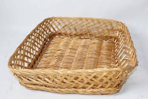 lot 38 image: Handwoven Wicker Tray Basket - 16x16 Inches
