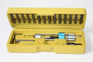 lot 57 image: Interchangeable Precision Screwdriver Set with Bits