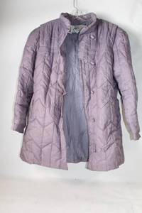 lot 70 image: Womens Large Lilac Quilted Nylon Coat with Hood