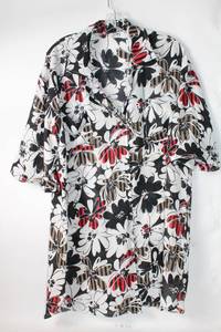 lot 74 image: Jenny Made in USA Floral Patterned Shirt