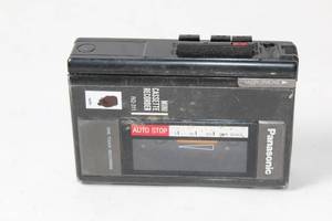lot 79 image: Used Panasonic Mini Cassette Recorder RQ-391 with Auto Stop Feature
