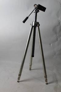 lot 95 image: Vintage Adjustable Camera Tripod with Quick Release Plate