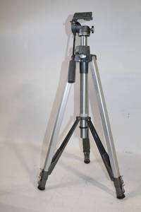 lot 96 image: Sunset TR-5500 Camera Tripod