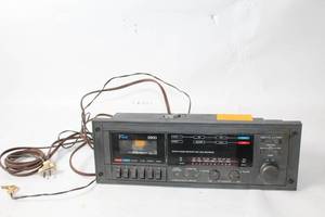 lot 102 image: Falcon 2900 AMFM Stereo Receiver and Tape Recorder