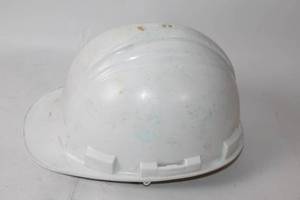 lot 120 image: White Safety Hard Hat Helmet with Internal Suspension
