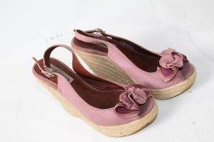 lot 178 image: Steve Madden Fauntain Wedge Sandals Size 7.5