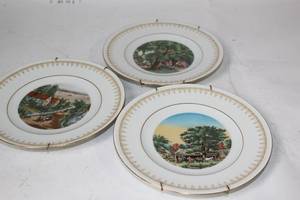 lot A-224 image: Set of 3 Limited Edition Currier & Ives Decorative Plates by Bing & Grondahl