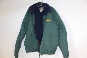 lot 239 image: Cabelas XXL Green Nylon Jacket with Embroidered Logo