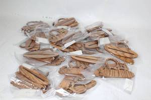 lot 248 image: Set of 20 Fishing Themed Wooden Key Holders