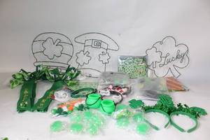 lot 272 image: St. Patricks Day Party Supplies Set with Decorations and Accessories