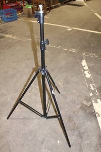 lot 281 image: Adjustable Black Metal Tripod Stand