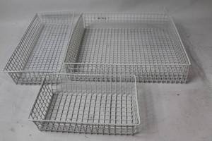lot 325 image: Set of 3 White Metal Mesh Storage Baskets
