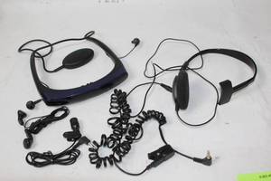 lot 336 image: Lot of Assorted Vintage Headphones and Earbuds