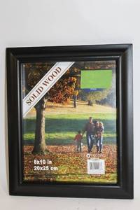 lot 386 image: Black Solid Wood Picture Frame 8x10