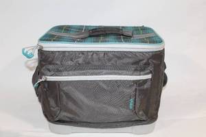 lot 388 image: Insulated Soft Cooler Bag with Bottle Opener
