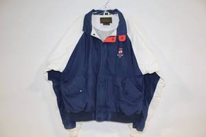lot 399 image: Eddie Bauer Mens XL Jacket with Contrast Sleeves