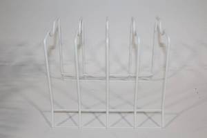 lot 413 image: Metal Plate Rack with 5 Slots - 7 Height