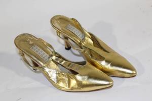 lot 436 image: Barneys New York Gold Metallic Womens Slingback Heels - Size 5