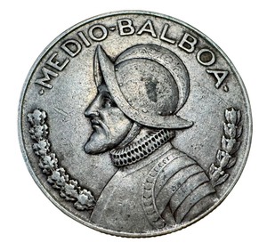 lot 18 image: Vintage 1966 Panamanian 12 Balboa Silver Coin