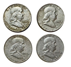 lot 4 image: Set of 4 Franklin Half Dollars - 1962 and 1963