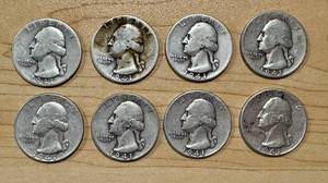 lot 32 image: Lot of 8 Circulated 1941 Silver Washington Quarters