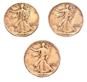 lot 4L image: Set of 3 1942 Walking Liberty Half Dollar Coins