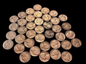 lot 39L image: Collection of Assorted Vintage Jefferson Nickels, Various Years