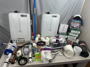 lot 50 image: Large Lot of Plumbing Supplies and More