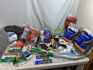 lot 72 image: New and Used Building Material, Hardware, Plumbing and More