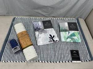 lot 105 image: New Bathroom Rug, Shower Curtains, Tub Mat, Shower Rings