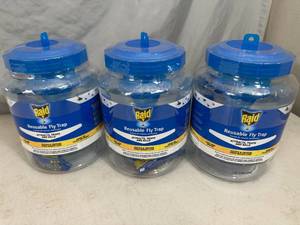 lot 130 image: 3 New Raid Reusable Fly Traps