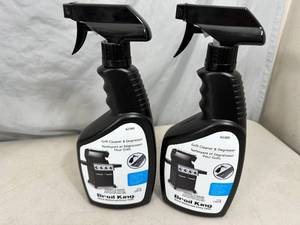 lot 142 image: 2 New Broil King Grill Cleaner and Degreaser