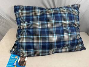 lot 189 image: New Large Pet Bed  Dog Bed