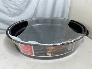 lot 275 image: New Large Enamel Roaster Pan with Lid