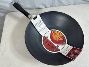 lot 277 image: New 6.5 Quart Metal Wok Pan