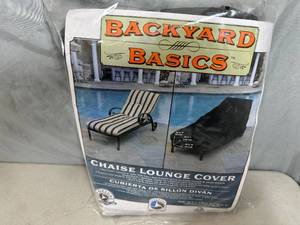 lot 314 image: New Chaise Lounge Patio Furniture Cover