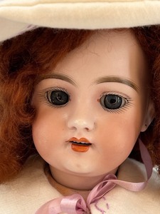 lot 9 image: Antique Simon and Halbig 1009 Bisque Doll with Floral Dress