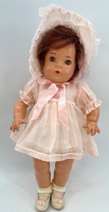 lot 18 image: Vintage 1935 Alexander Dionne Quintuplets Toddler Doll