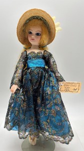 lot 41 image: Handcrafted Porcelain Doll by Dotz Dolls - Vintage Style with Lace Dress and Straw Hat