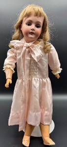 lot 130 image: Antique 1916 C.M. Bergmann German Doll