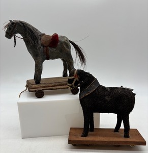 lot 135 image: Set of 2 Vintage Handcrafted Pull Toy Horses