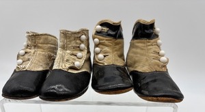 lot 143 image: Antique Pair of Button-Closure Baby Shoes