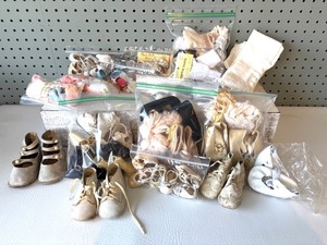 lot 151 image: Collection of Vintage Doll Shoes and Accessories