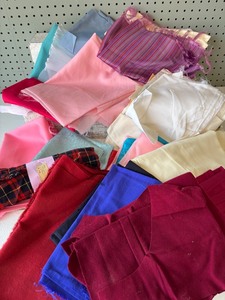 lot 190 image: Assorted Textile Fabric Remnants and Sample Collection