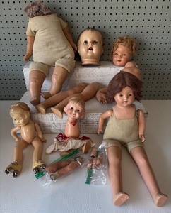 lot 230 image: Vintage Collection of Mixed Composition Dolls and Doll Parts