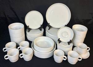 lot 29 image: Trend Pacific Bauhaus White Stoneware Dinnerware Set