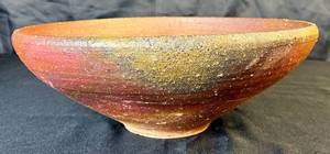 lot 73 image: 12 Brown Three Circles Pottery Bowl
