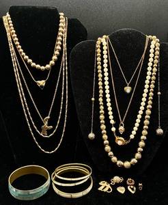 lot 110 image: Gold Toned Jewelry Lot