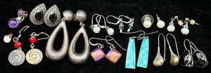 lot 146 image: Collection of Sterling Silver - earrings and cultured pearl earrings