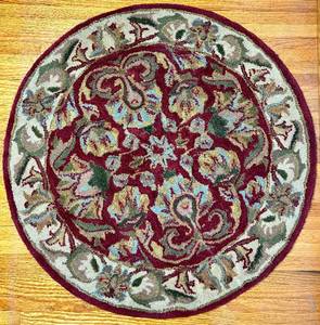 lot 134 image: Home Traditions & Textiles Round Wool Rug
